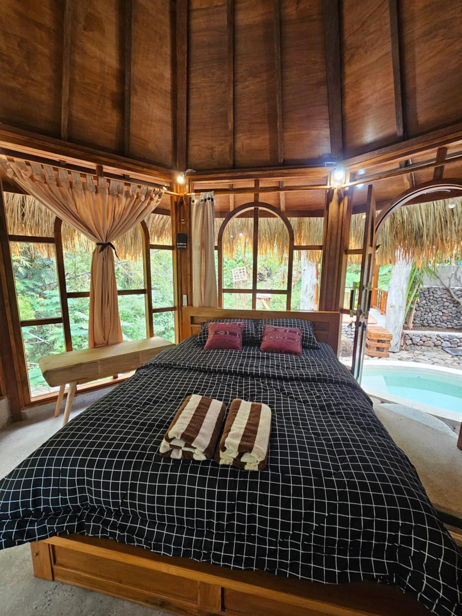 Les Garden Villa Tejakula Room photo